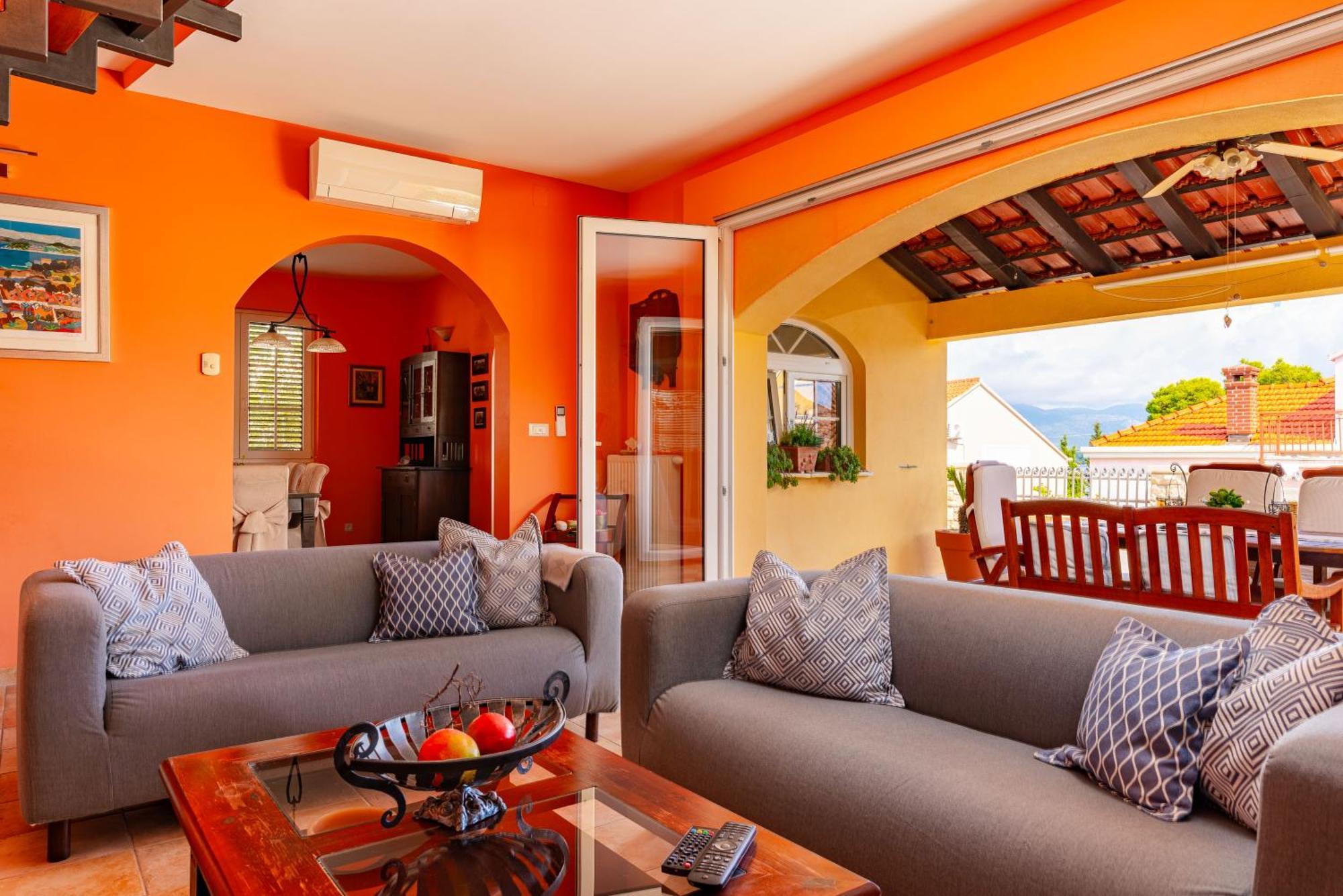 House 4 You Lumbarda Luaran gambar
