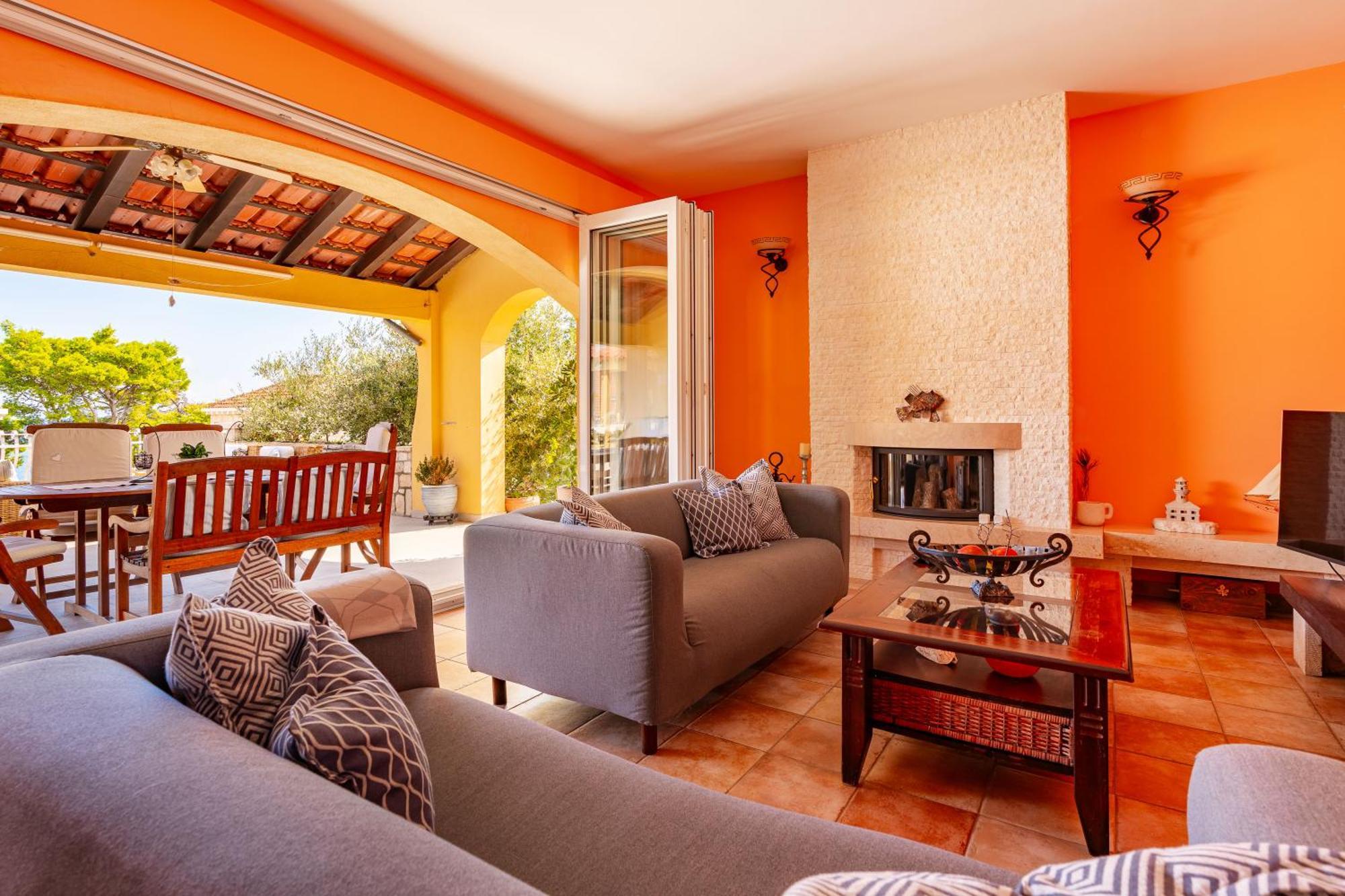 House 4 You Lumbarda Luaran gambar